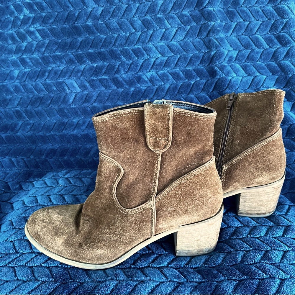 Steve Madden Womens Heeled Ankle Boots Size 9 Tan Leather Dover Bootie Shoes